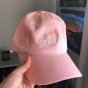 TIU pink hat